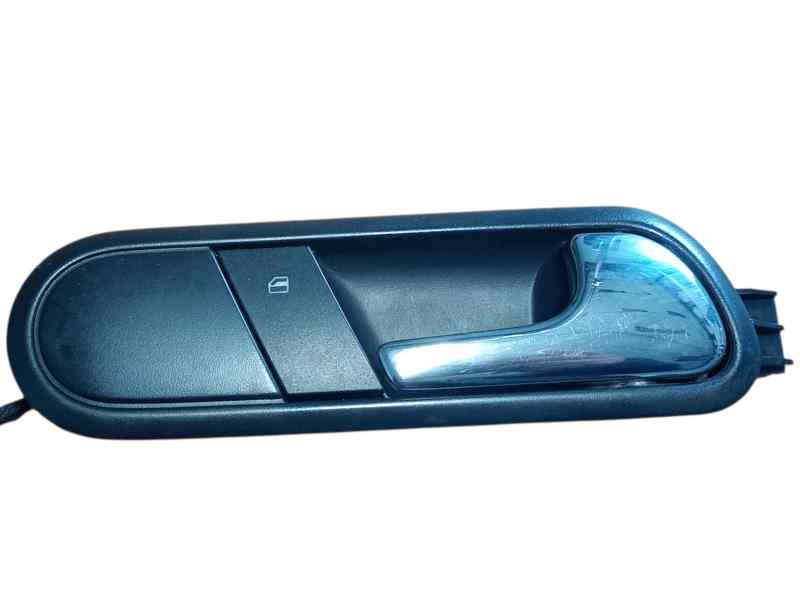 MANDO ELEVALUNAS DELANTERO DERECHO