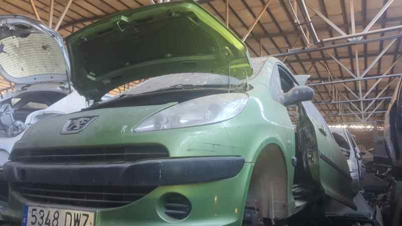 REFUERZO PARAGOLPES DELANTERO