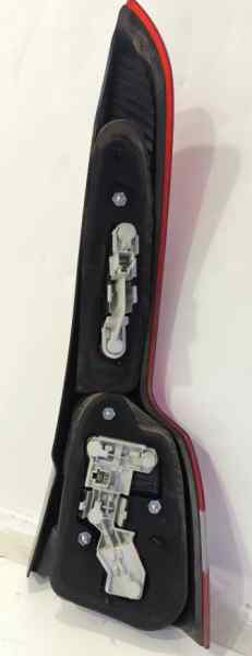 PILOTO TRASERO IZQUIERDO