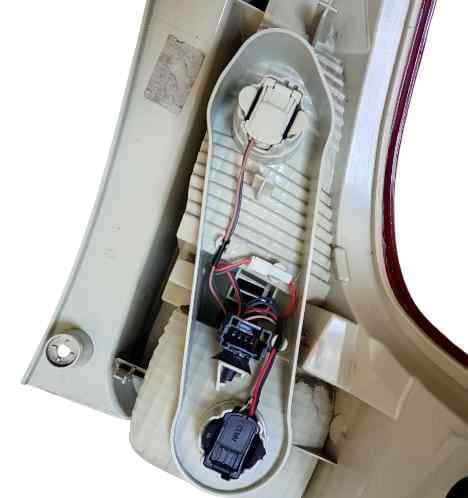 PILOTO TRASERO IZQUIERDO RENAULT GRAND SCENIC III