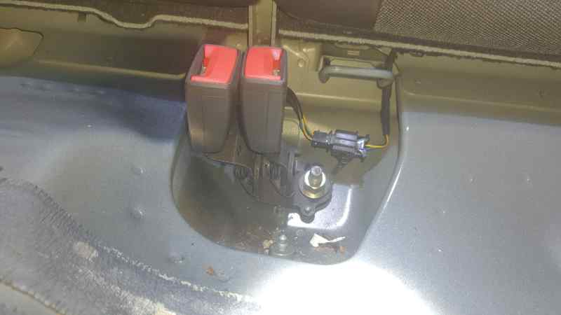 PINZA CINTURON SEAT LEON