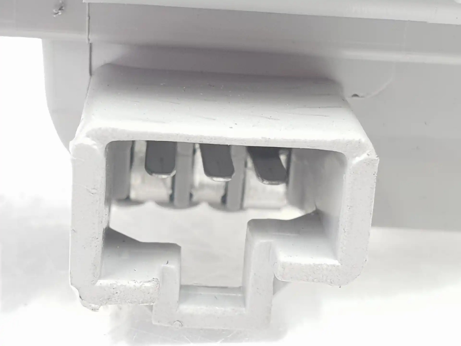LUZ INTERIOR KIA STONIC ( YB) foto 4