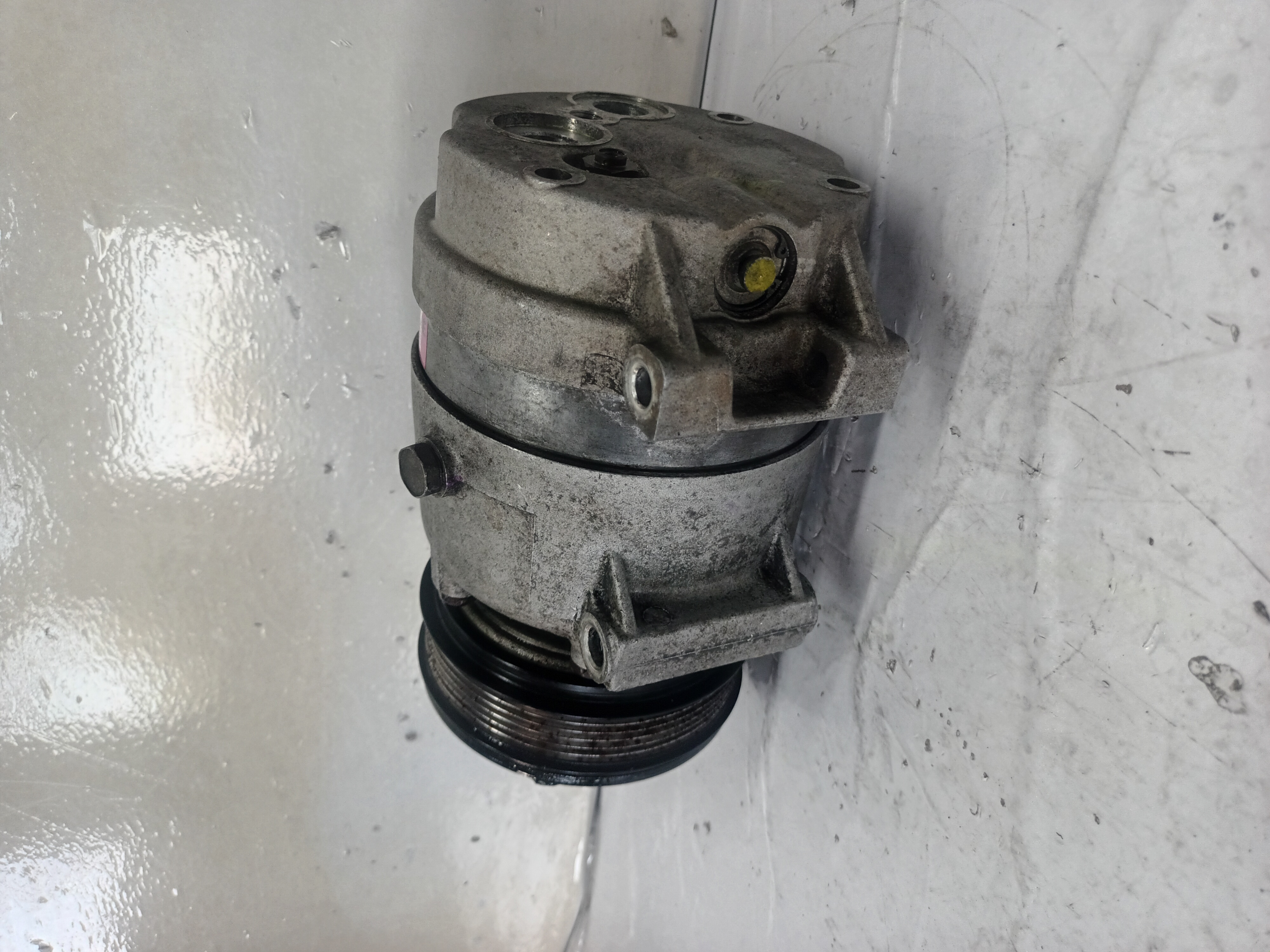 COMPRESOR AIRE ACONDICIONADO SSANGYONG REXTON 6651305011 foto 3