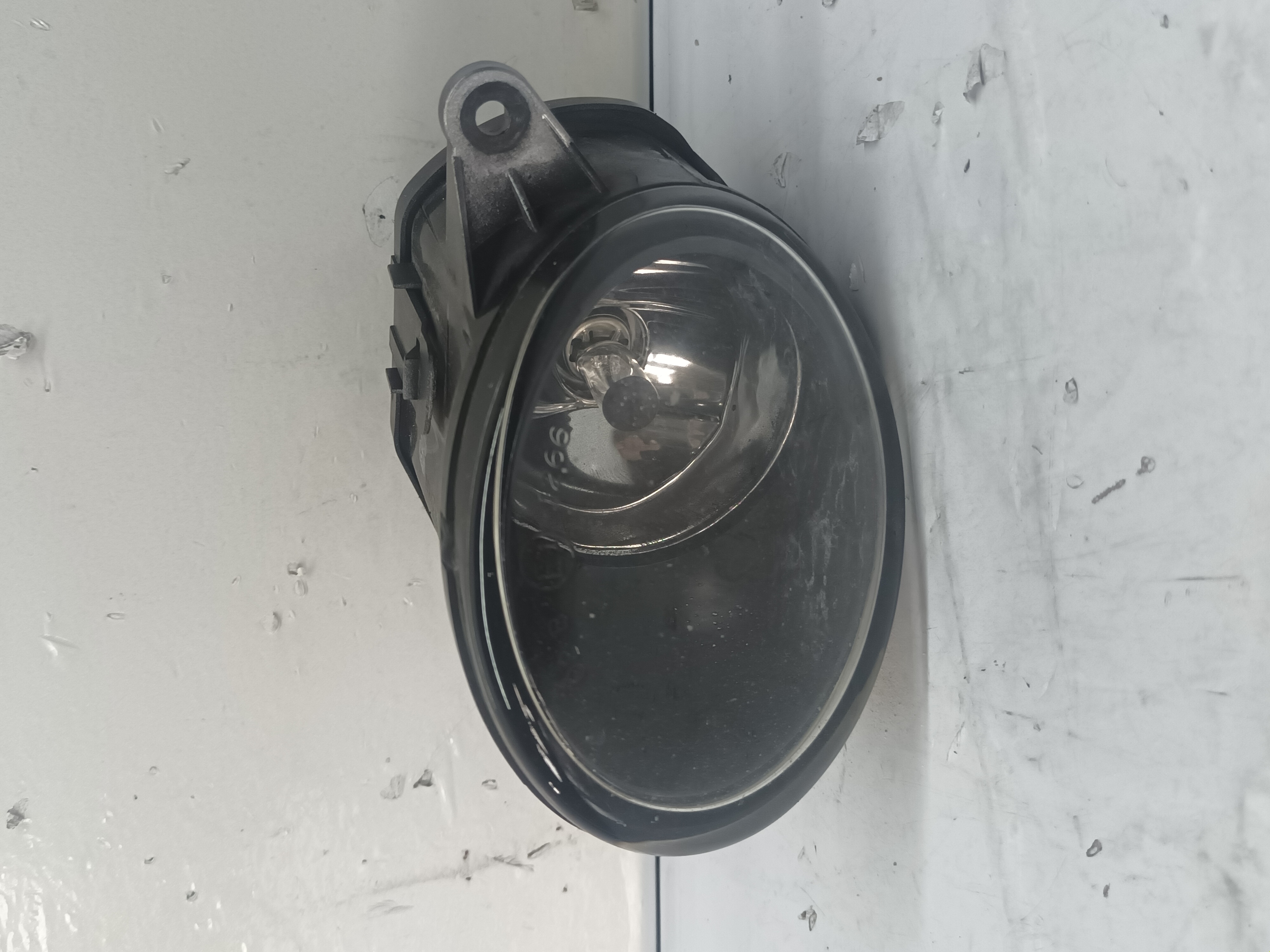FARO ANTINIEBLA IZQUIERDO