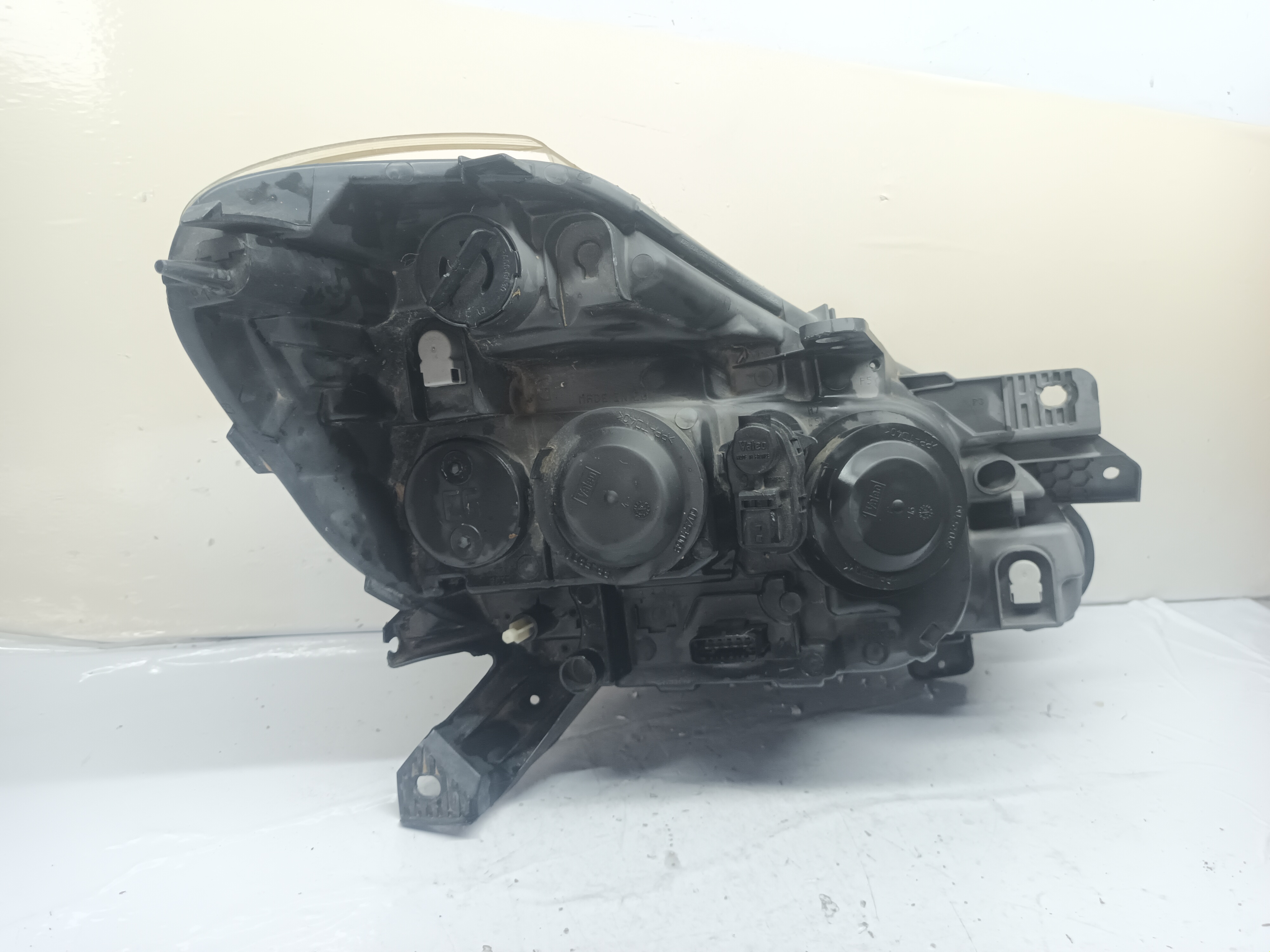 FARO IZQUIERDO RENAULT CLIO III foto 2