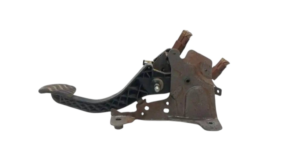 PEDAL EMBRAGUE NISSAN QASHQAI (J10) foto 2