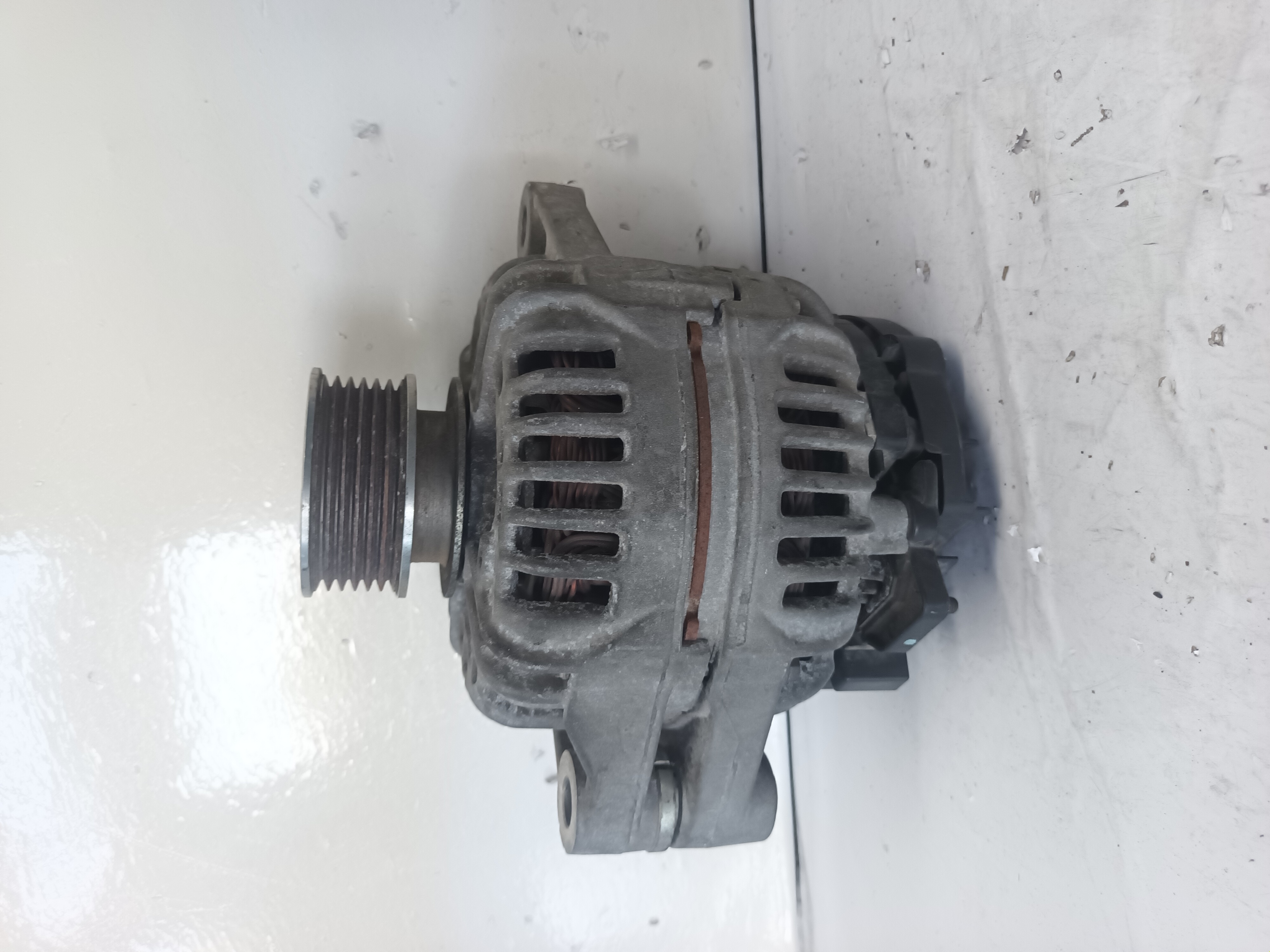 ALTERNADOR OPEL ZAFIRA B foto 3