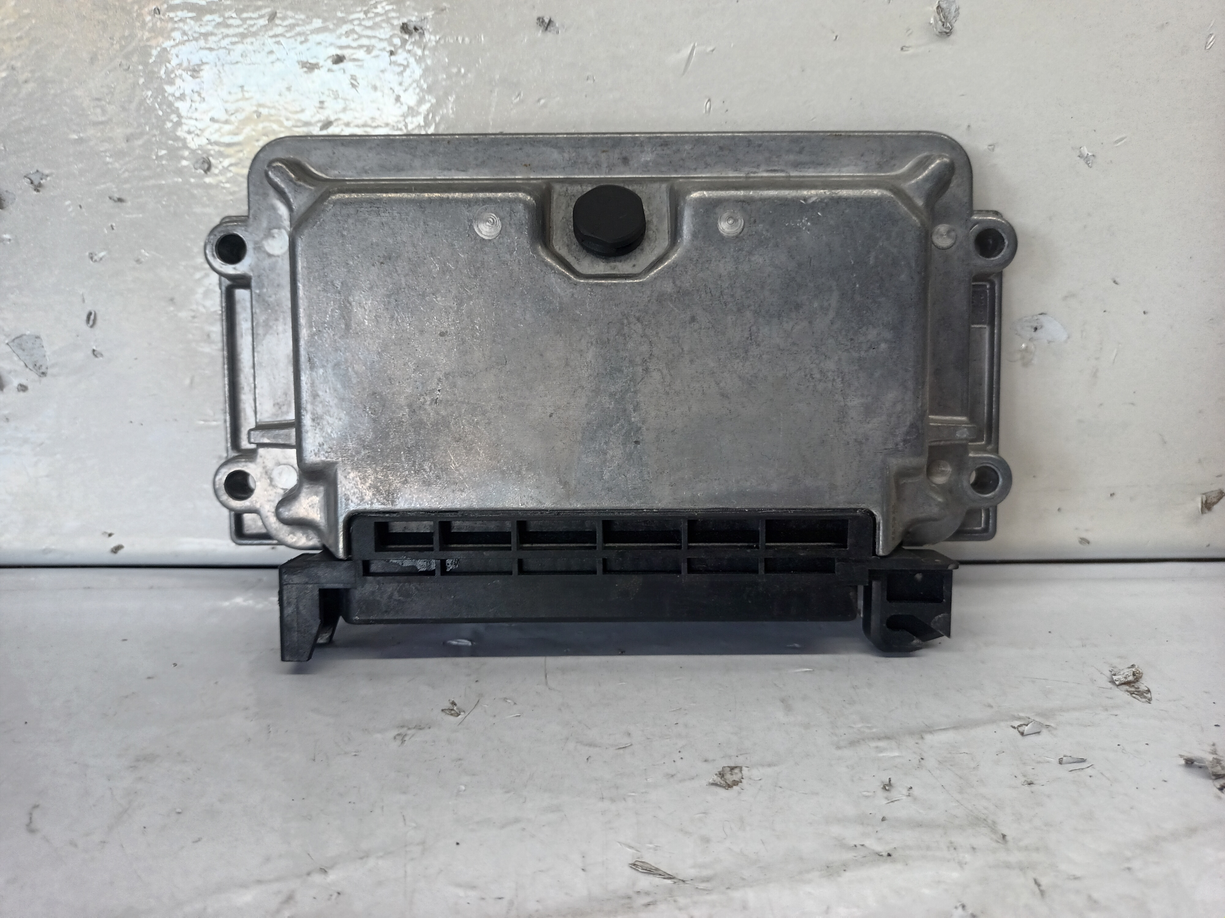 CENTRALITA MOTOR UCE PEUGEOT 306 BERLINA 3/4/5 PUERTAS (S2) foto 2