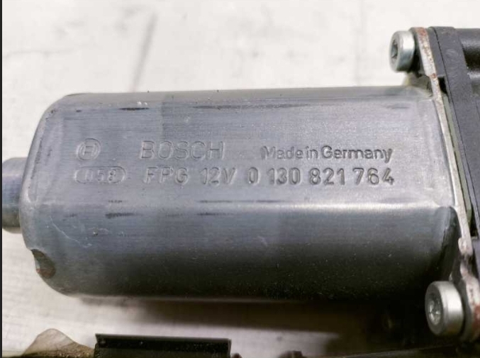 MOTOR ELEVALUNAS DELANTERO IZQUIERDO VOLKSWAGEN TOUAREG (7L6) foto 3