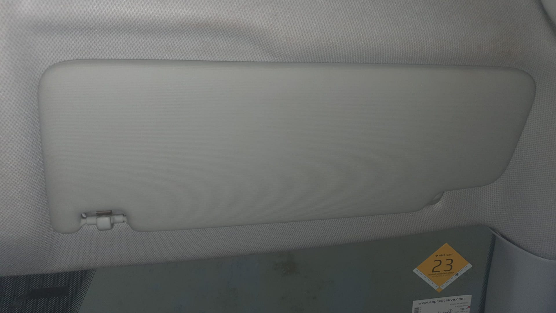 PARASOL DERECHO SEAT TOLEDO (KG3) foto 2