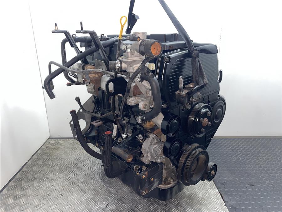 MOTOR COMPLETO KIA CARNIVAL II foto 4