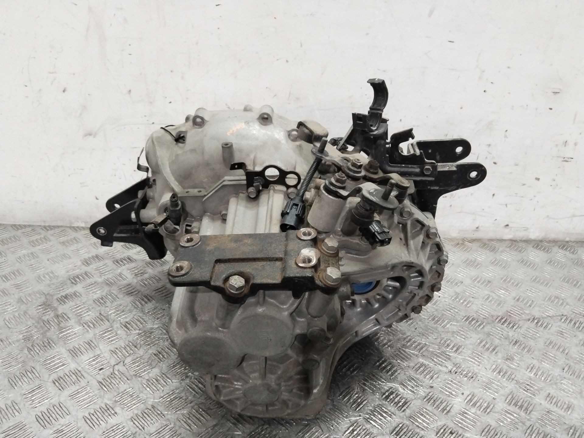 CAJA CAMBIOS KIA SPORTAGE 43000 39944 foto 2