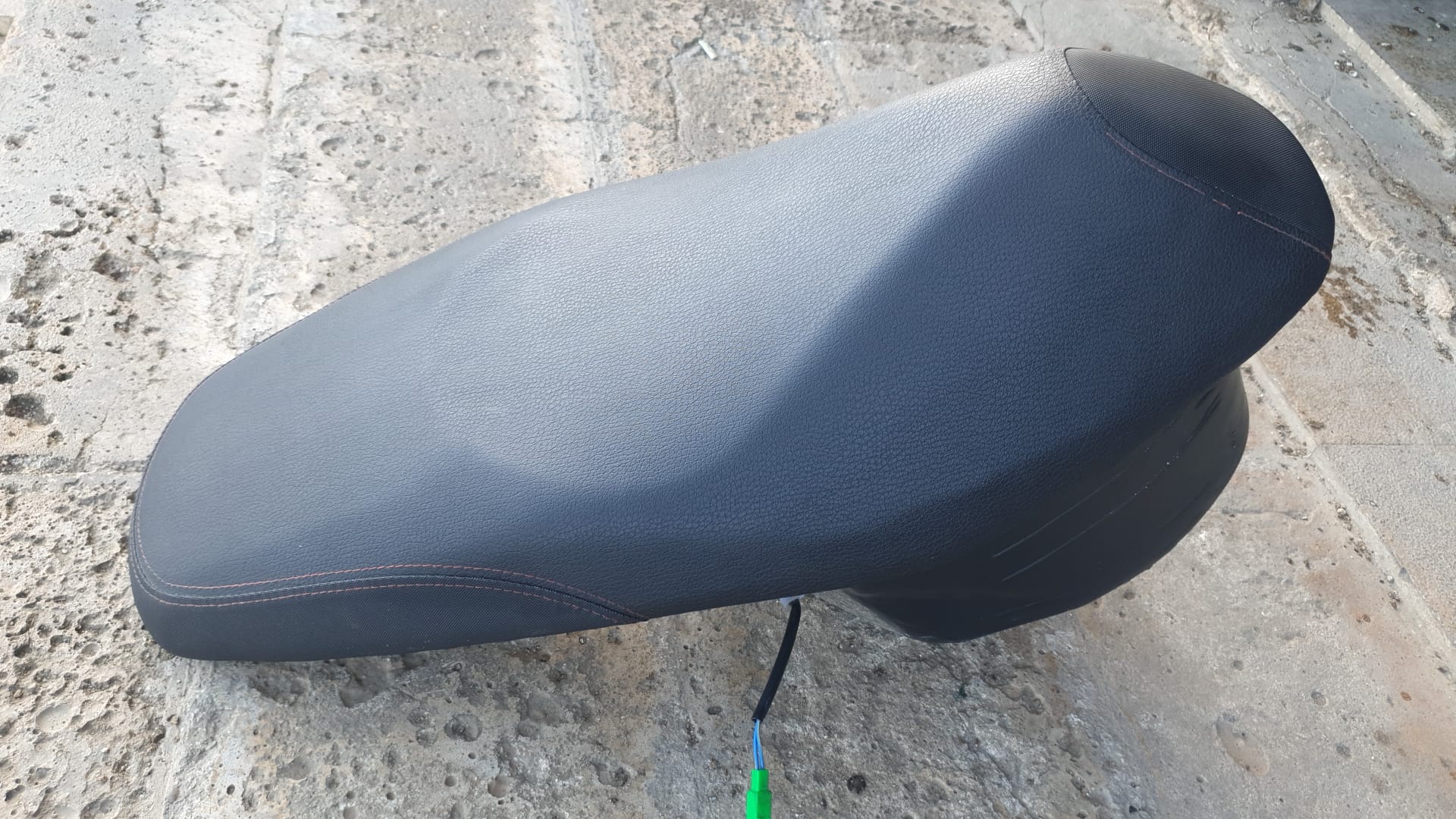 ASIENTO MOTO SYM SYMPHONY 125 SR foto 2